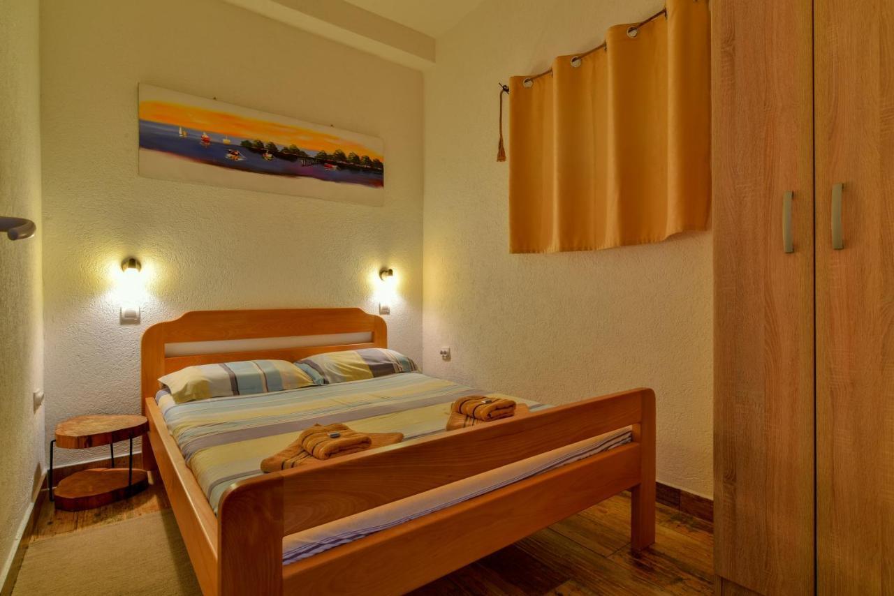 Pataki Guesthouse Petrovac Номер фото